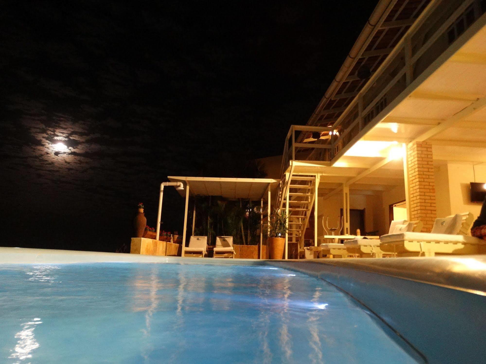 Pousada Azul Marinho カノア・ケブラーダ エクステリア 写真